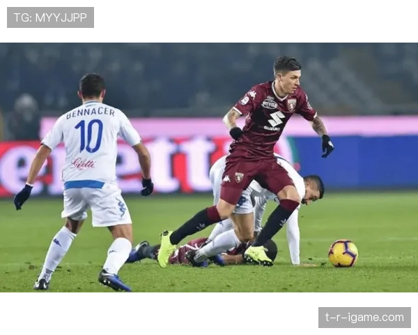 维罗纳新赛季能否突围？保级泥潭中寻求重返意甲中游之路