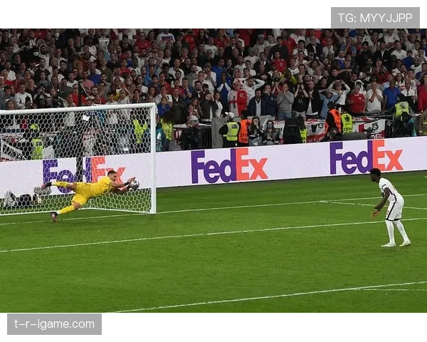 萨卡：从欧洲杯点球阴影到核心领袖的蜕变解析